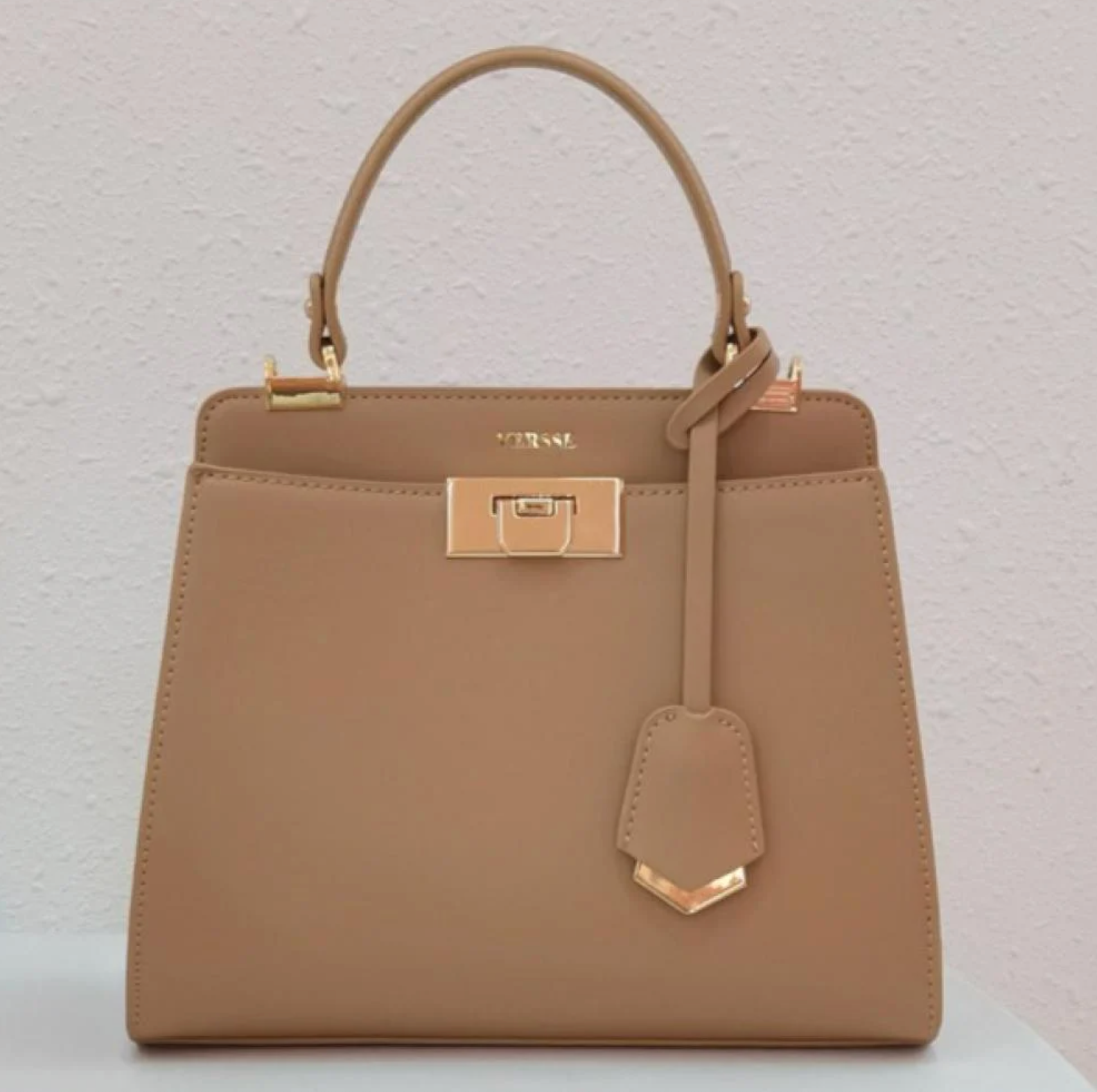 Versatile and Elegant Everyday Handbag in Classic Apricot-8150