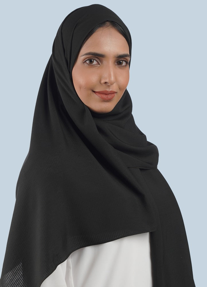 Black Spanish striped scarf